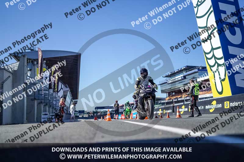 Le Mans;event digital images;france;motorbikes;no limits;peter wileman photography;trackday;trackday digital images